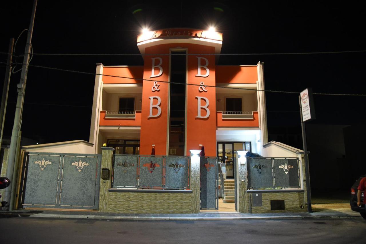 B&B La Graticola Ristorante Pizzeria Trepuzzi Экстерьер фото